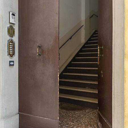Apartment Amos - 5 Minutes From Piazza Maggiore Bologna Eksteriør bilde